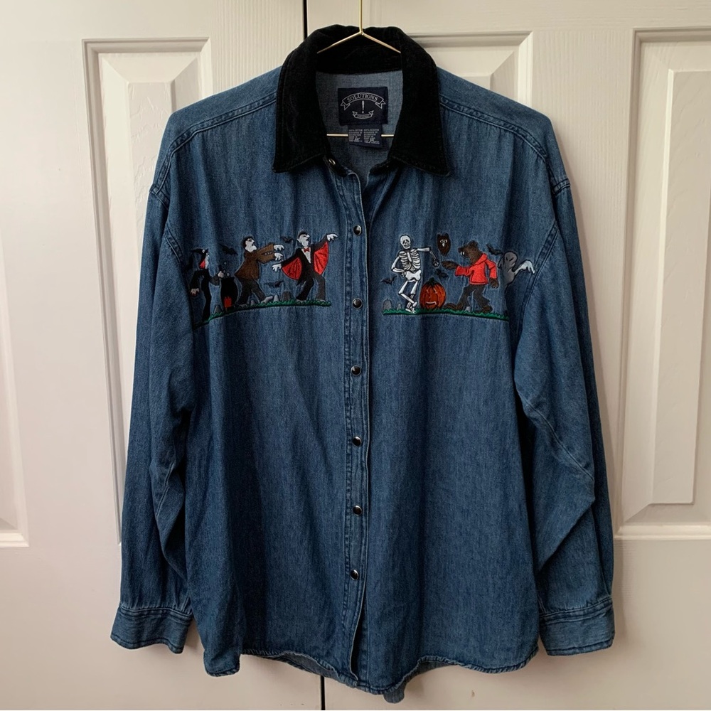 🧛🏻‍♂️ Vintage 90s Halloween Denim Flannel w/ Velvet Collar